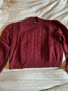 Timing Women's Cable Knit Turtleneck Sweater - Burgundy